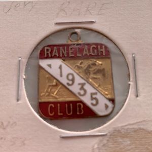 Vintage rare ranelagh polo club 1935 enamel members fob no. 233.